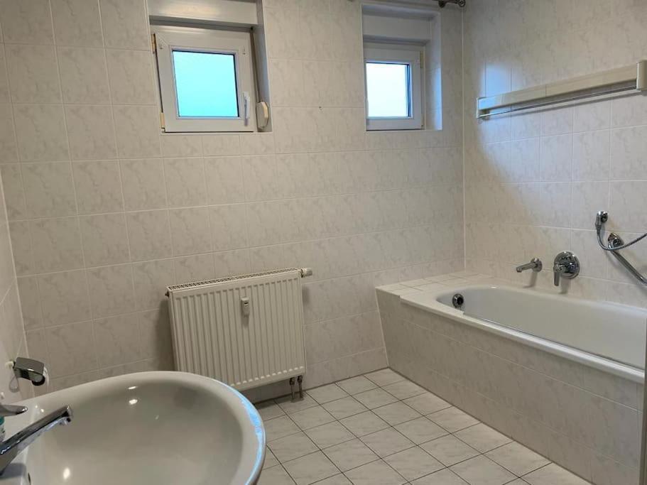 Traumhafte Wohnung Im Gruenen Elsterwerda ภายนอก รูปภาพ